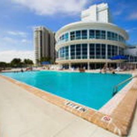 Castle Beach Resort Apartment Miami Beach Buitenkant foto