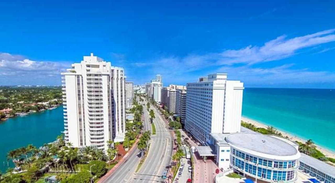 Castle Beach Resort Apartment Miami Beach Buitenkant foto