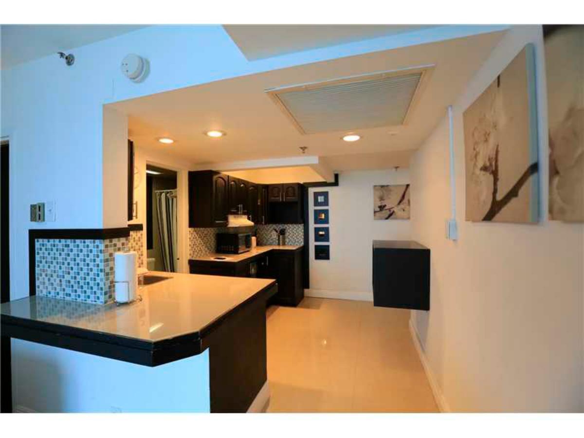 Castle Beach Resort Apartment Miami Beach Buitenkant foto